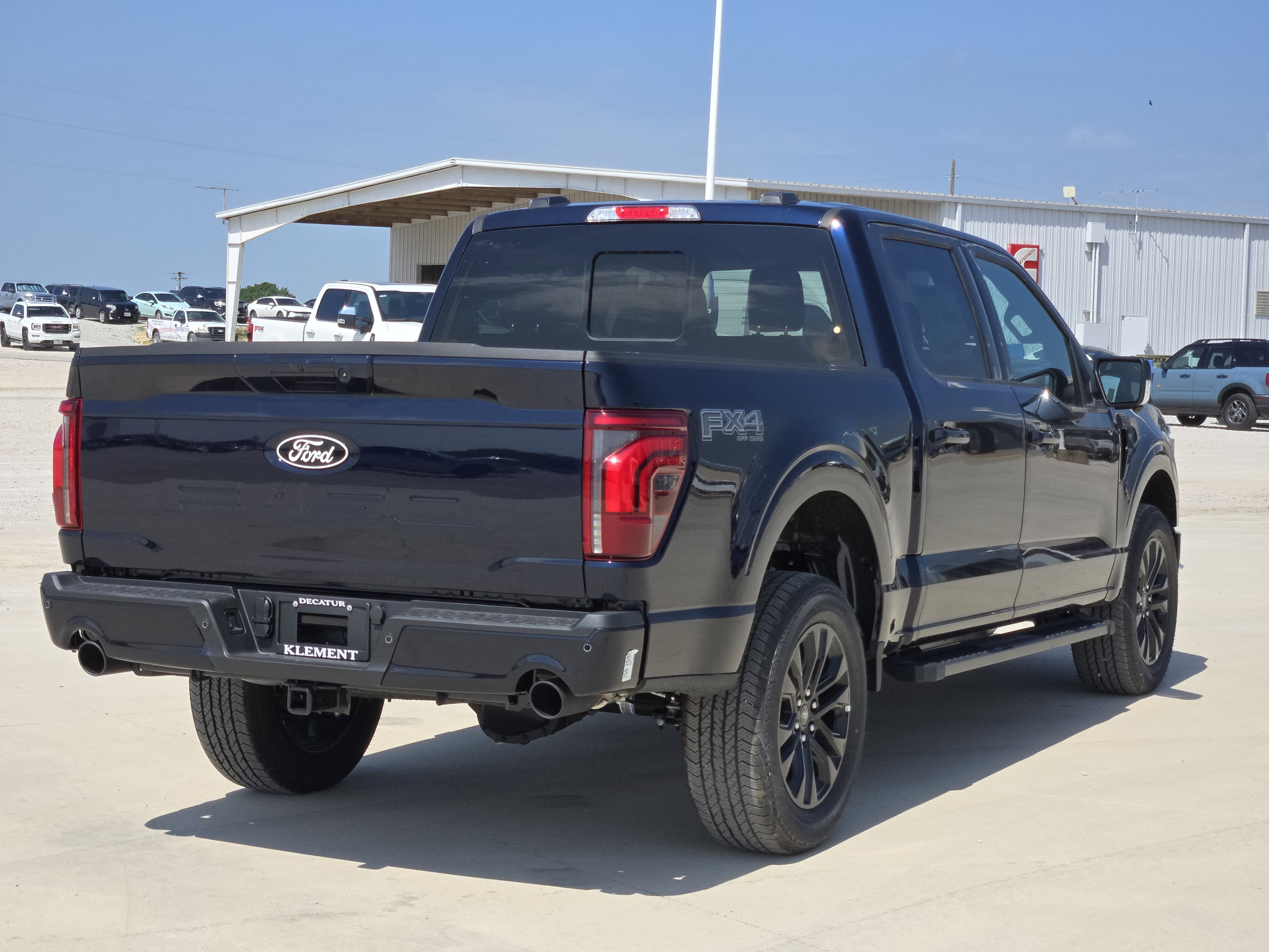 2025 Ford F-150 Lariat photo 3