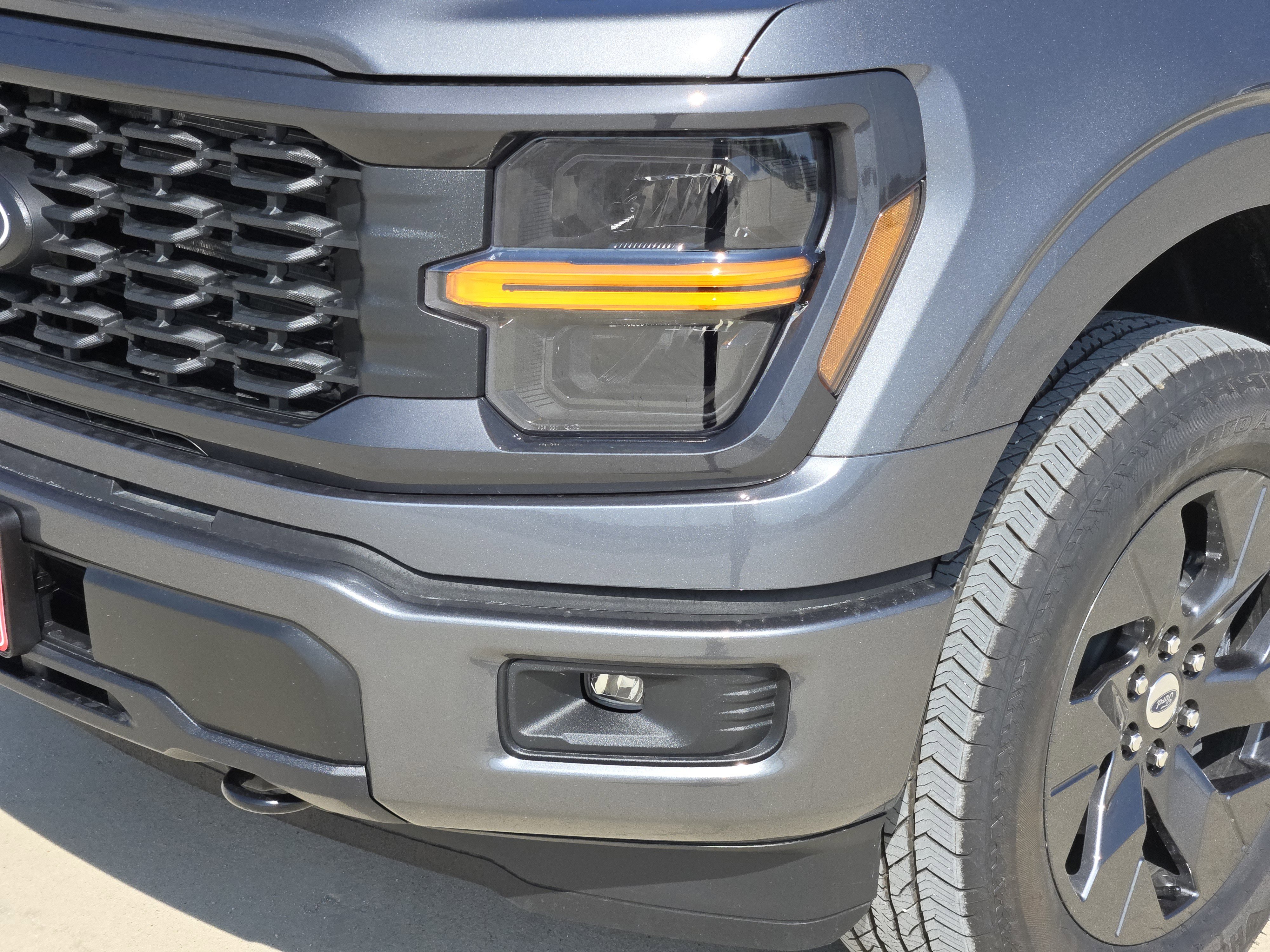 2025 Ford F-150 STX photo 3
