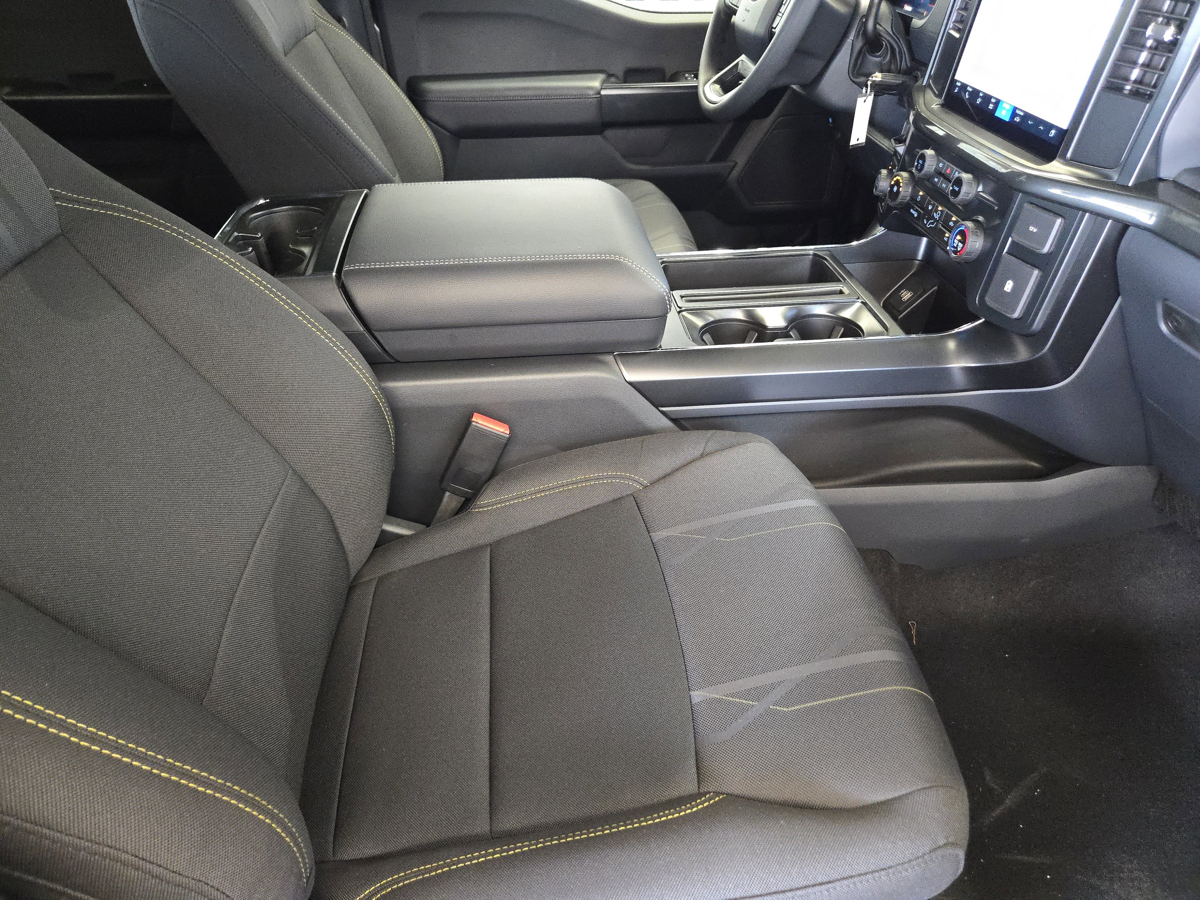 2025 Ford F-150 STX photo 7