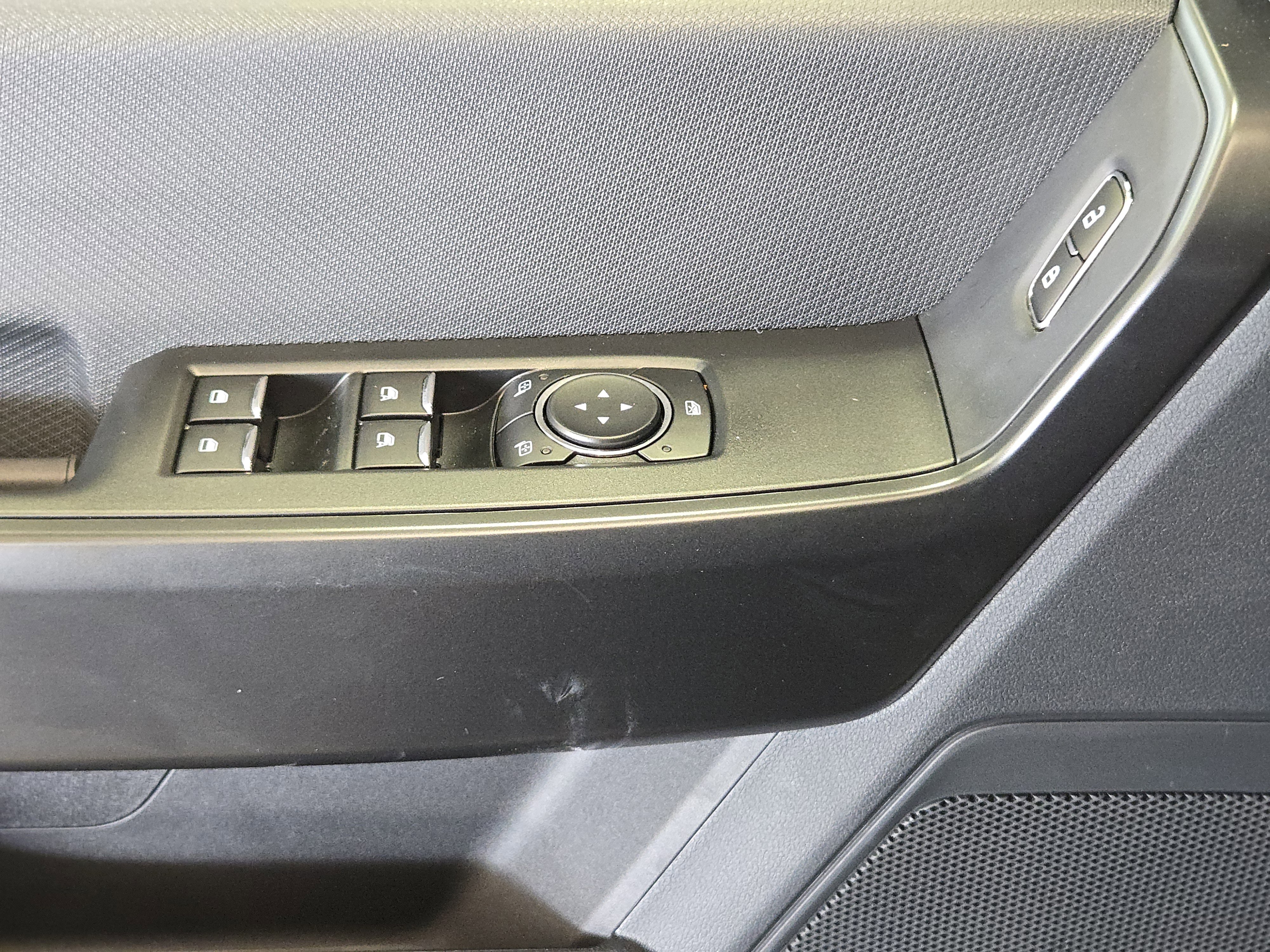 2025 Ford F-150 STX photo 13