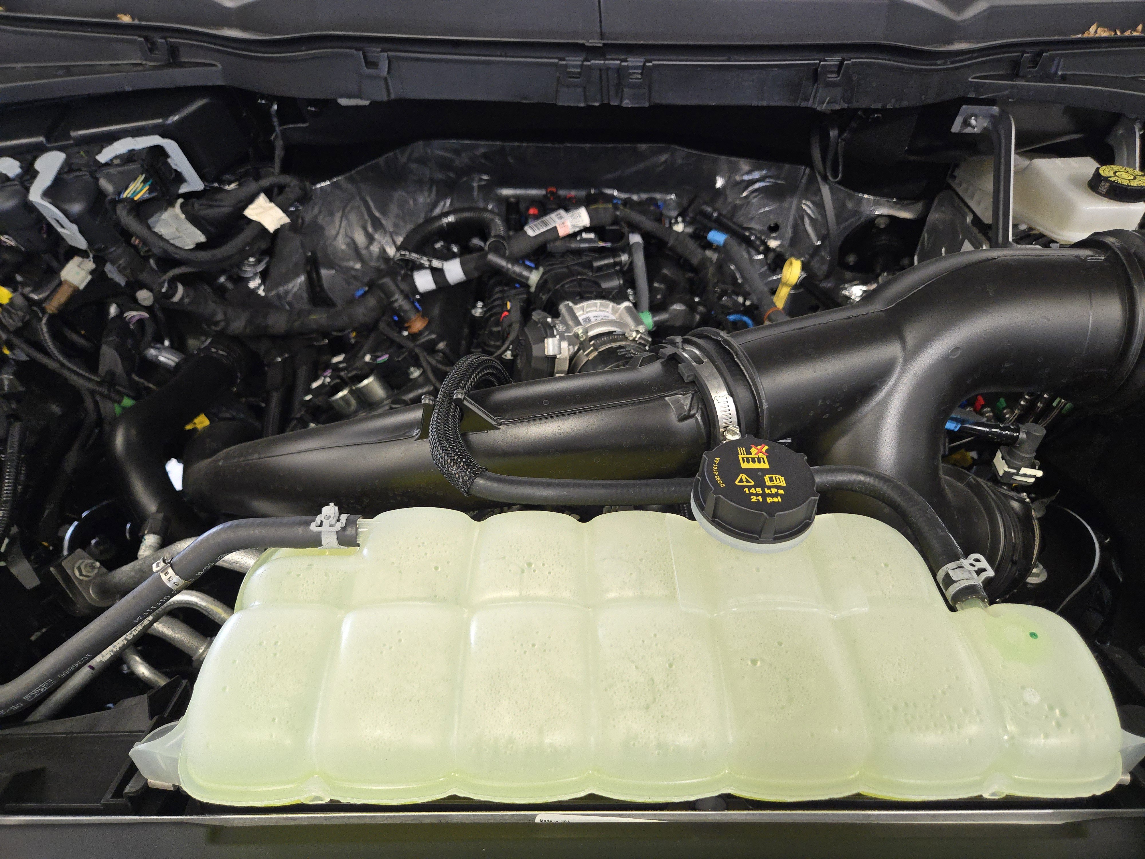 2025 Ford F-150 STX photo 17