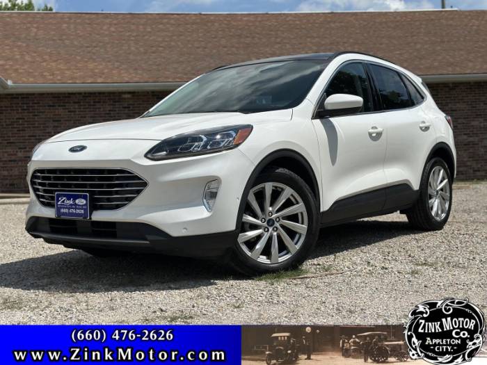 2022 Ford Escape Titanium Hybrid
