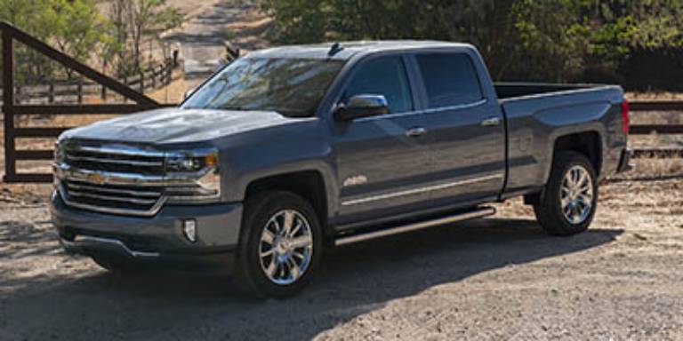 2018 Chevrolet Silverado 1500 4WD Crew Cab 143.5 High Country