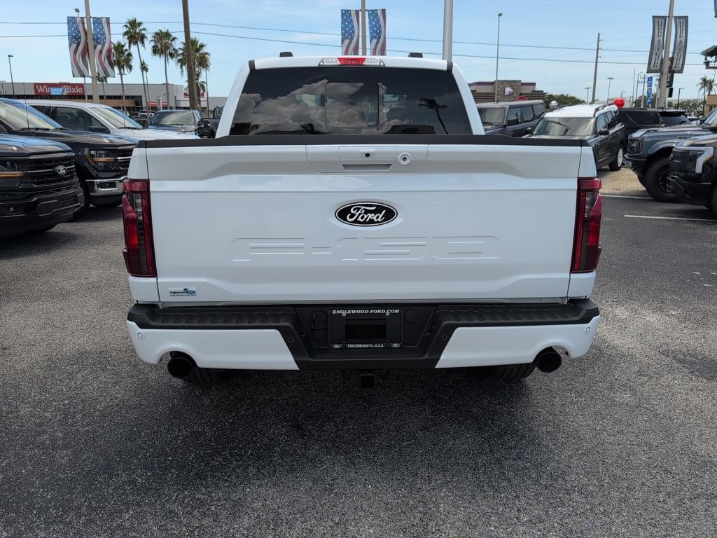 2025 Ford F-150 XLT photo 2