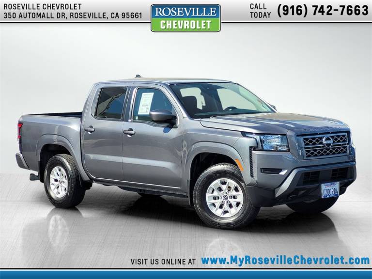 2024 Nissan Frontier SV
