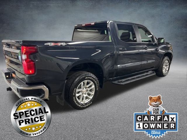 2024 Chevrolet Silverado 1500 LT photo 2