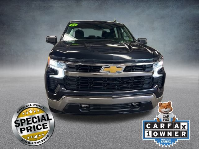 2024 Chevrolet Silverado 1500 LT photo 4