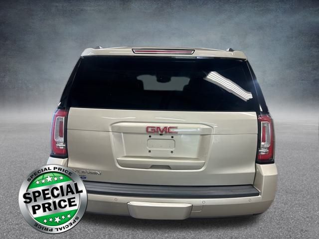 2016 Gmc Yukon SLT photo 4