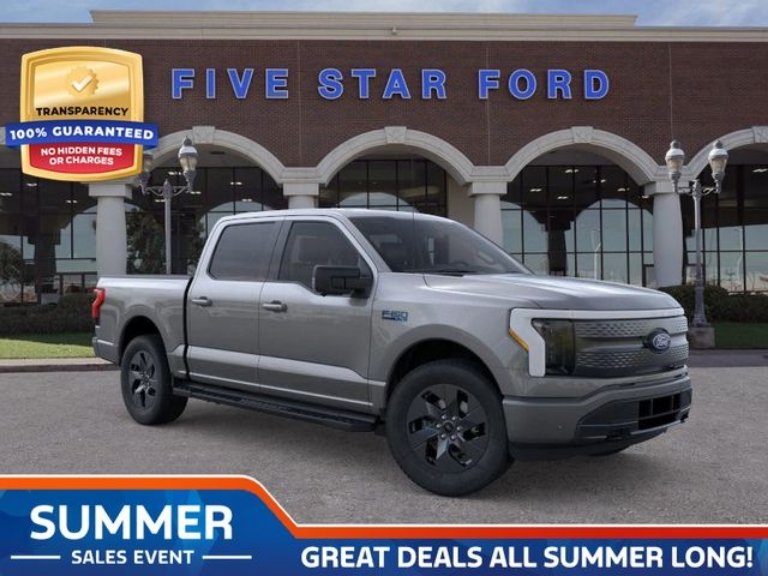 2025 Ford F-150 Lightning Flash