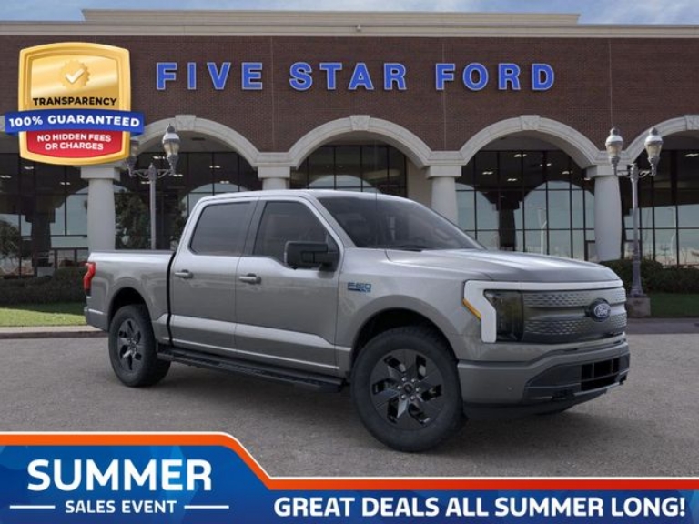 2025 Ford F-150 Lightning Flash
