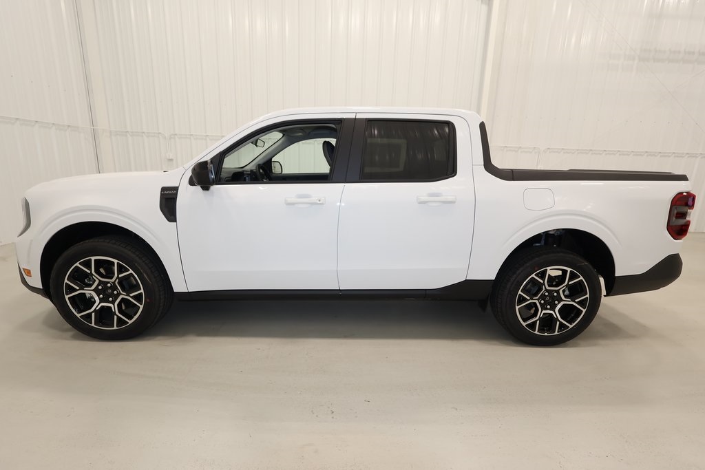 2025 Ford Maverick Lariat photo 2