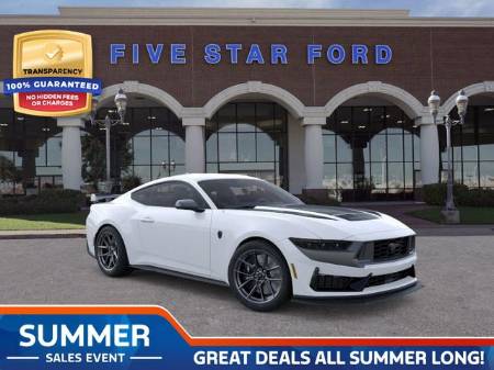 2025 Ford Mustang Dark Horse