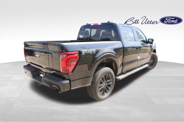 2025 Ford F-150 Lariat photo 3