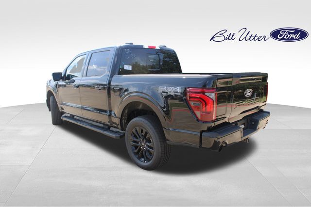 2025 Ford F-150 Lariat photo 4