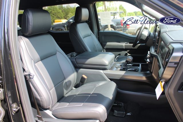 2025 Ford F-150 Lariat photo 9