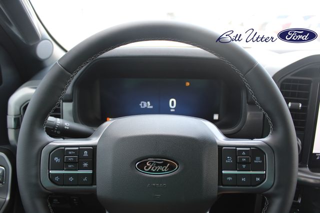 2025 Ford F-150 Lariat photo 17