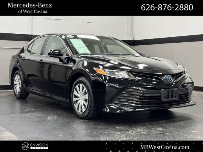 2018 Toyota Camry Hybrid LE