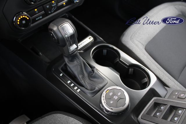 2025 Ford Bronco Base photo 10