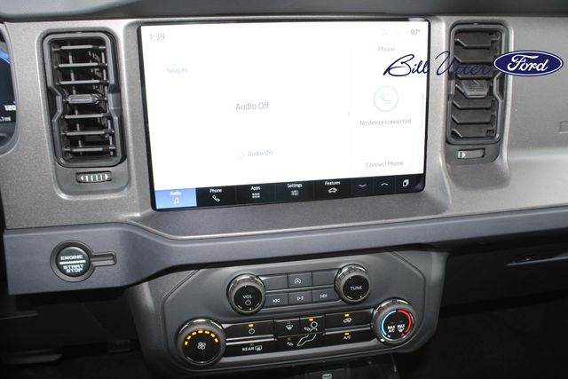 2025 Ford Bronco Base photo 11