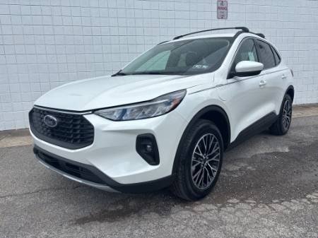 2025 Ford Escape Plug-In Hybrid Base