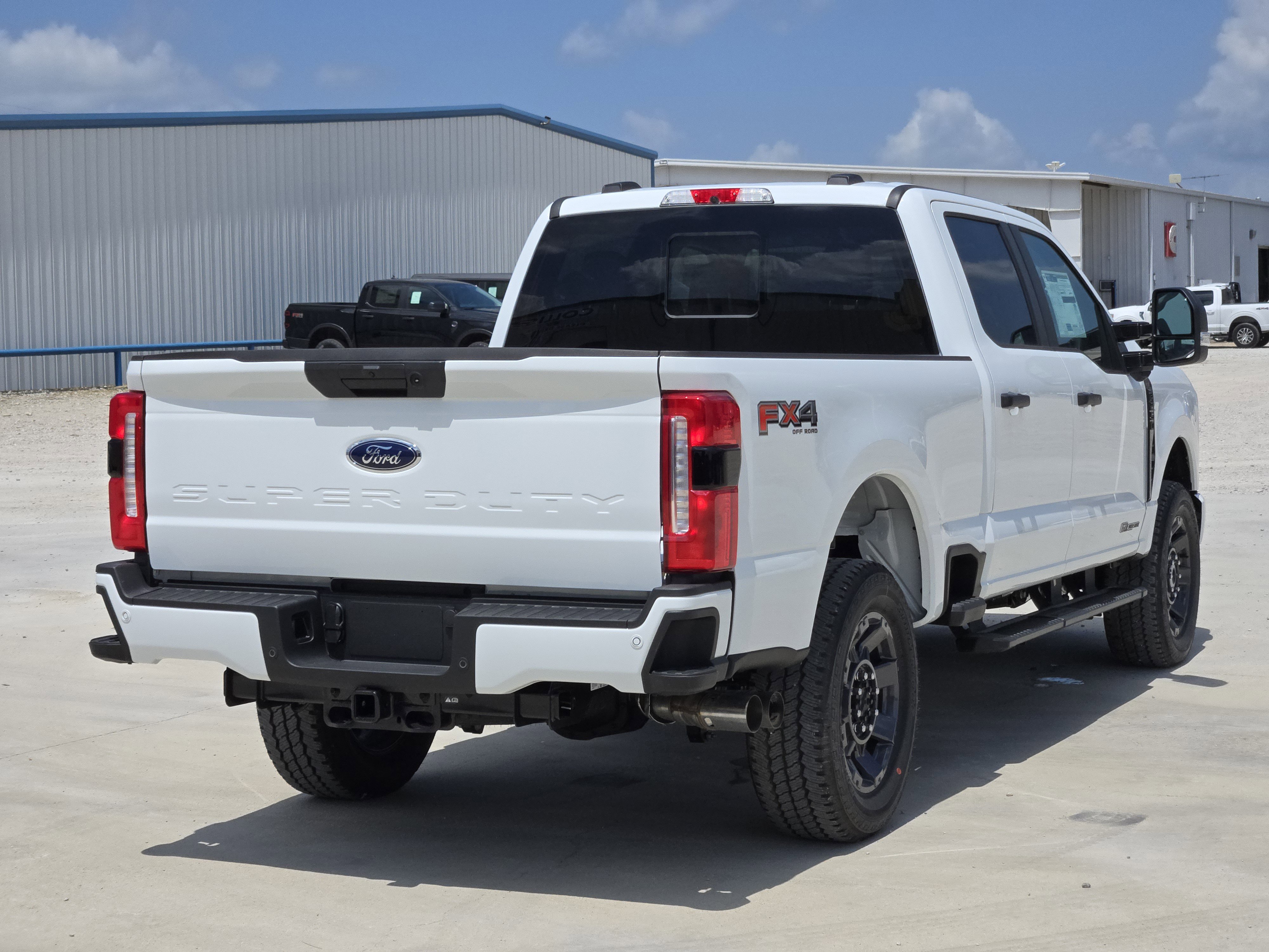 2025 Ford F-250 XL photo 3