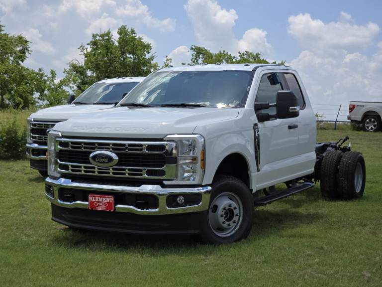2025 Ford Super Duty F-350 DRW XL
