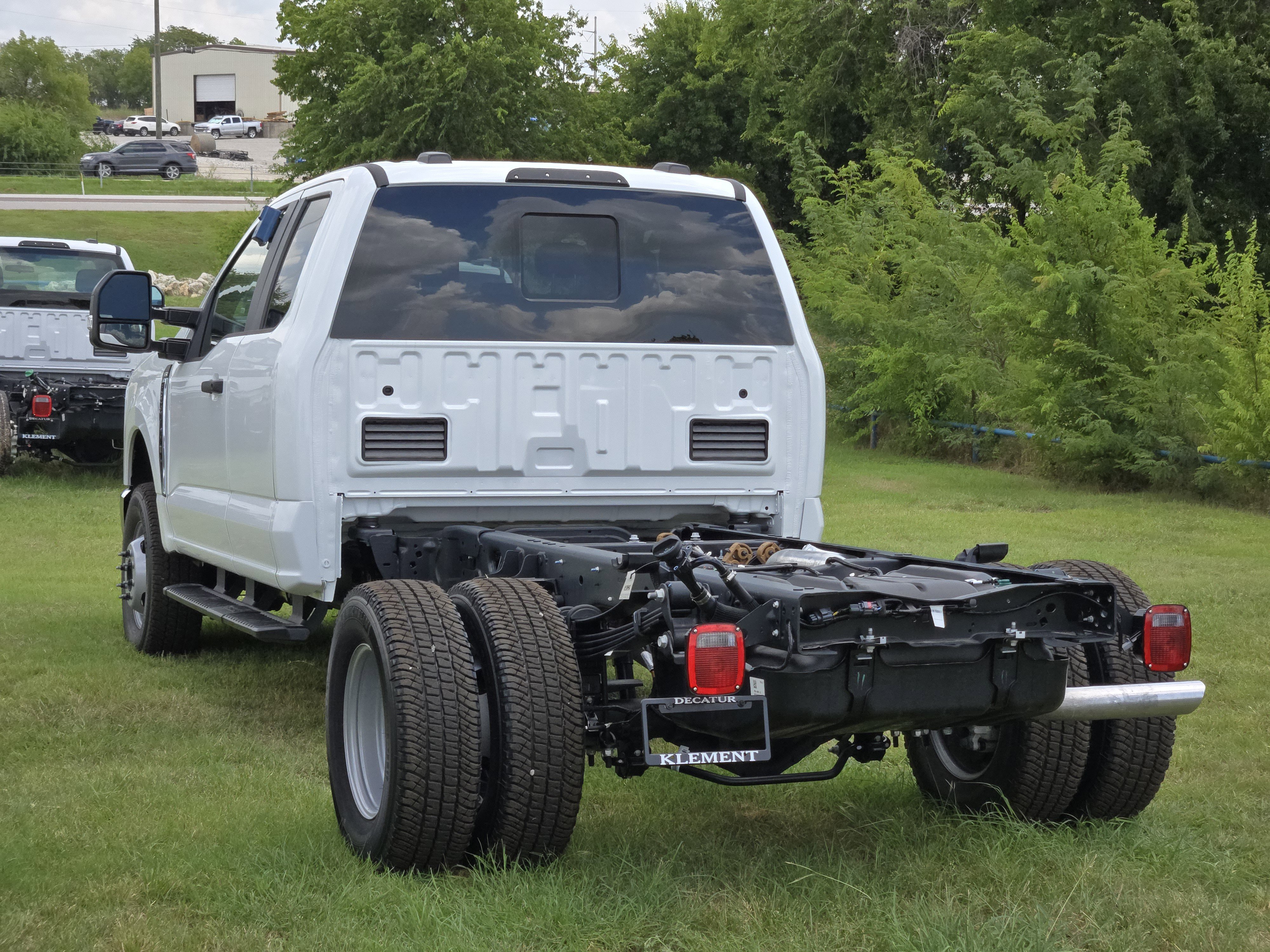 2025 Ford F-350 XL photo 4