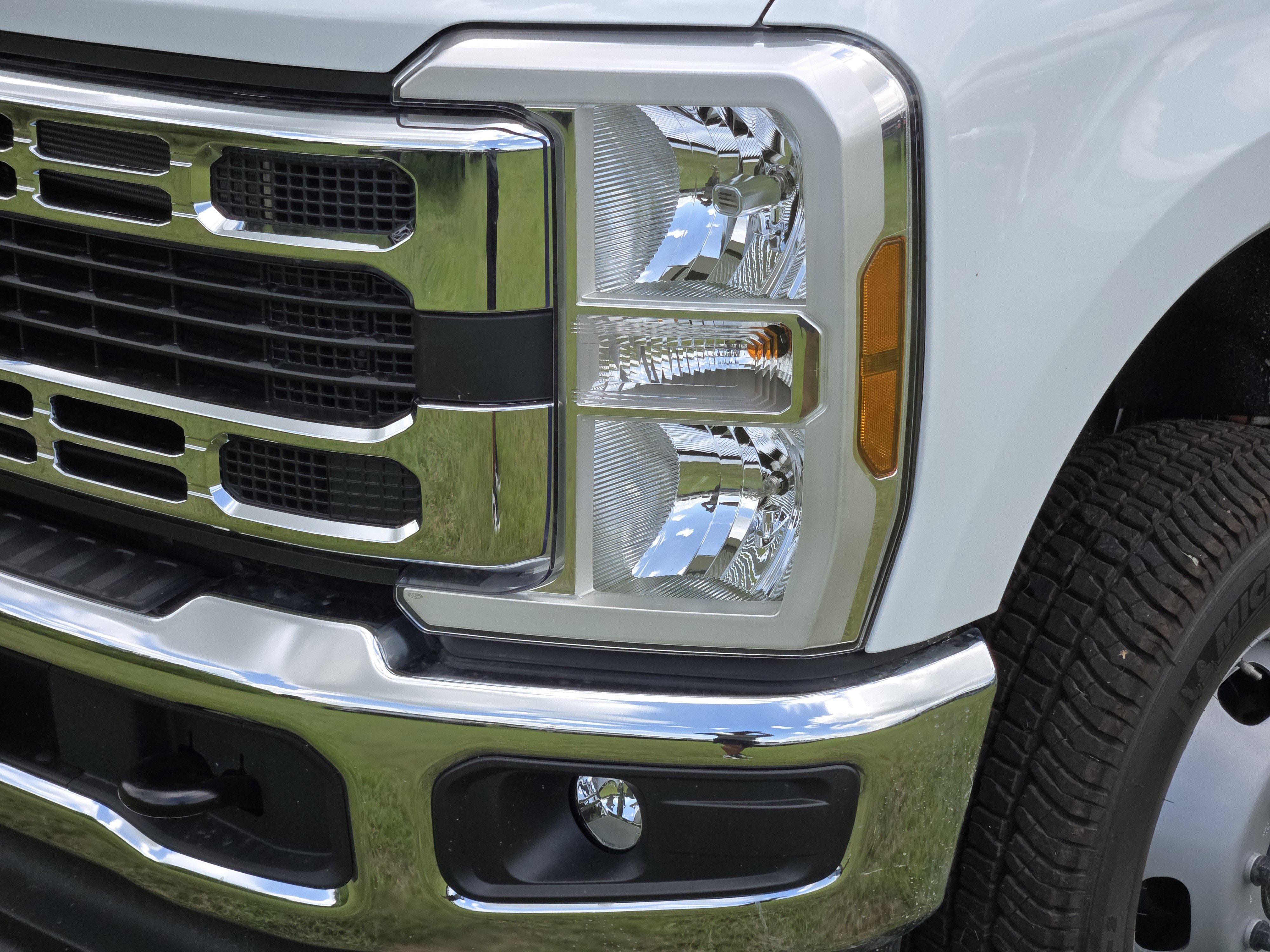 2025 Ford F-350 XL photo 6
