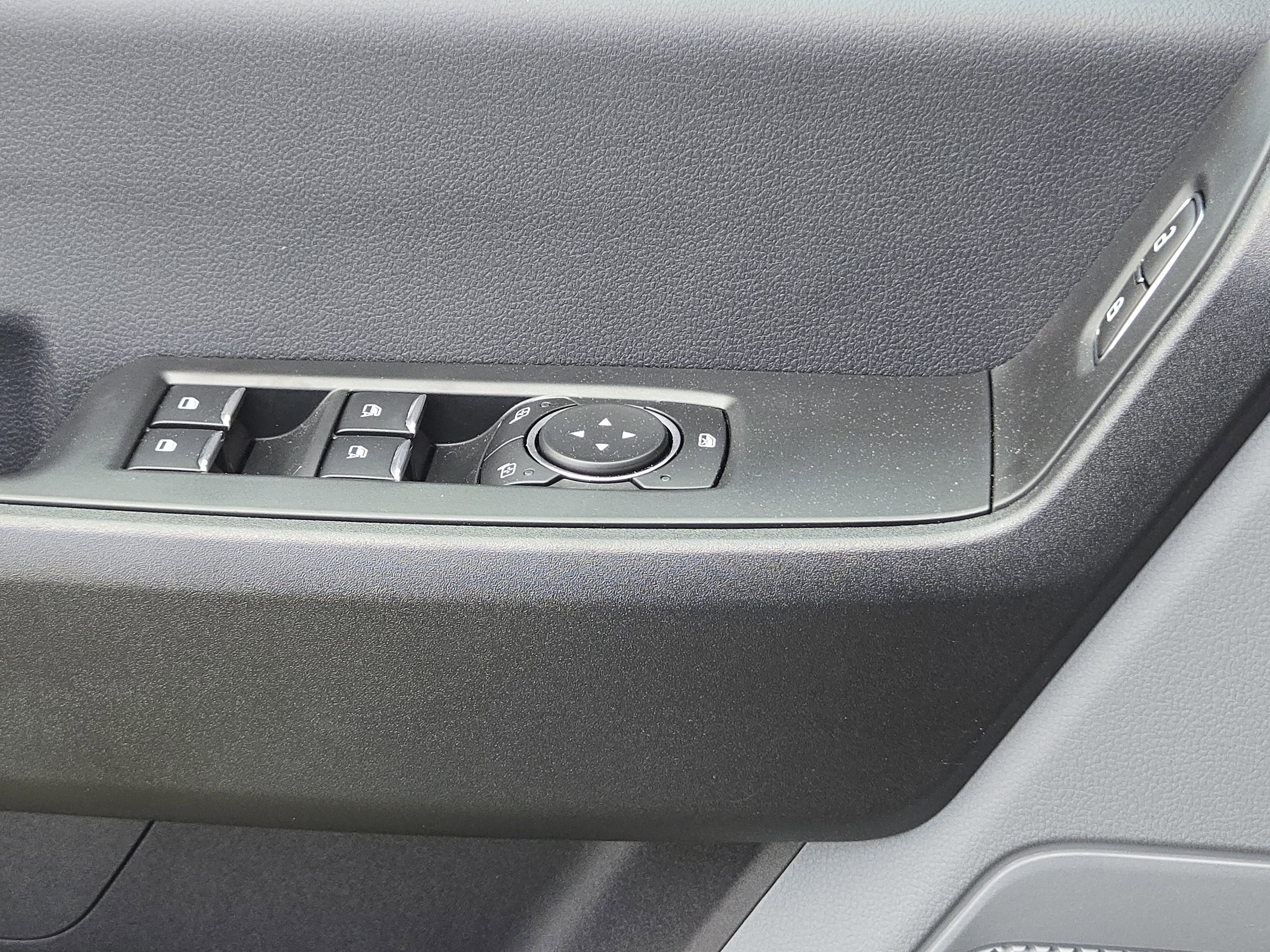 2025 Ford F-350 XL photo 14