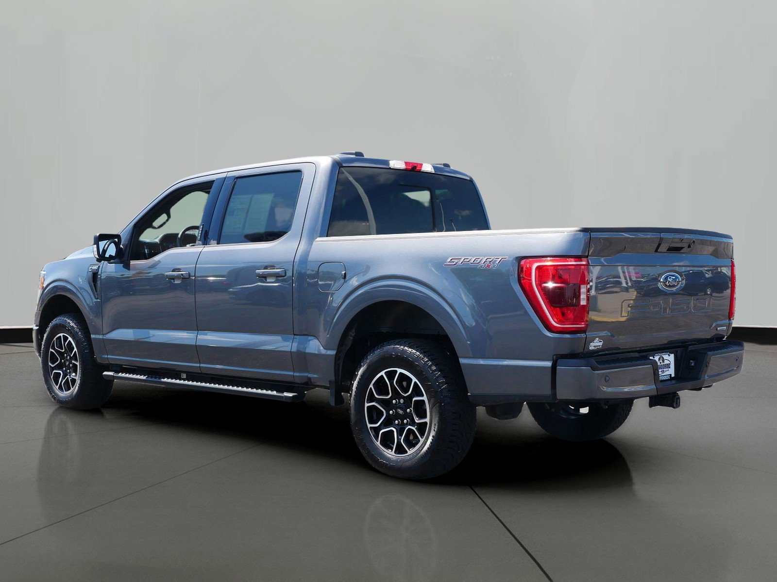 Used 2022 Ford F-150 XLT with VIN 1FTEW1EPXNFB63940 for sale in St. Cloud, Minnesota
