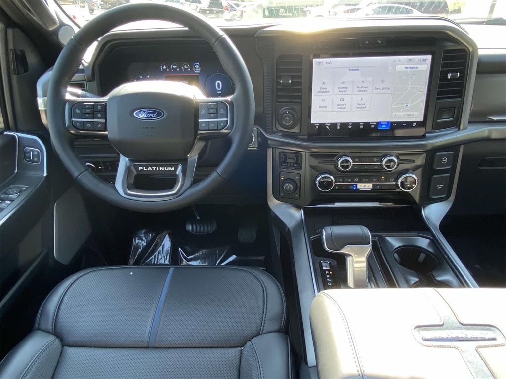 2025 Ford F-150 Platinum photo 7