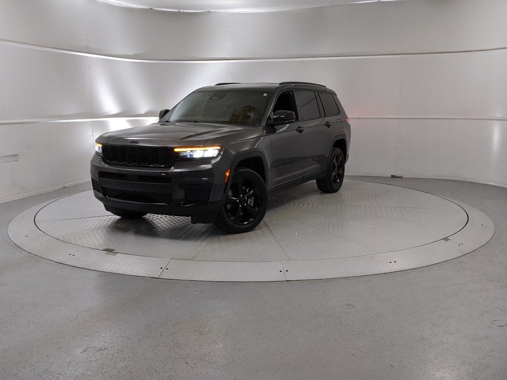 2022 Jeep Grand Cherokee Altitude photo 6