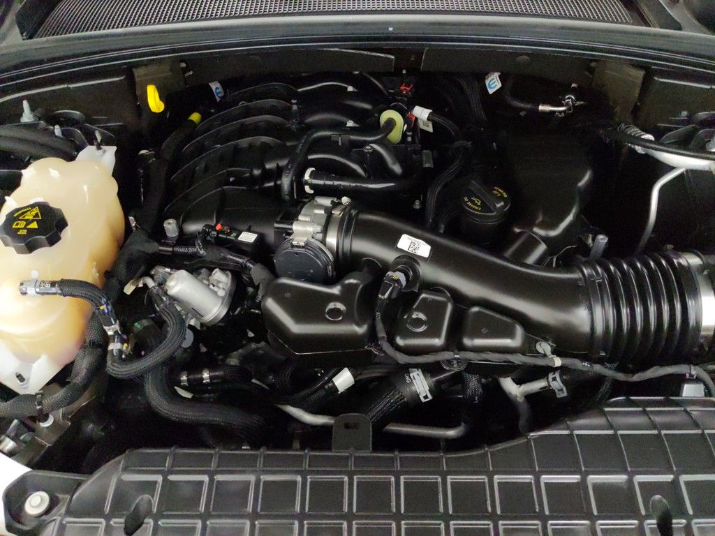 2022 Jeep Grand Cherokee Altitude photo 24