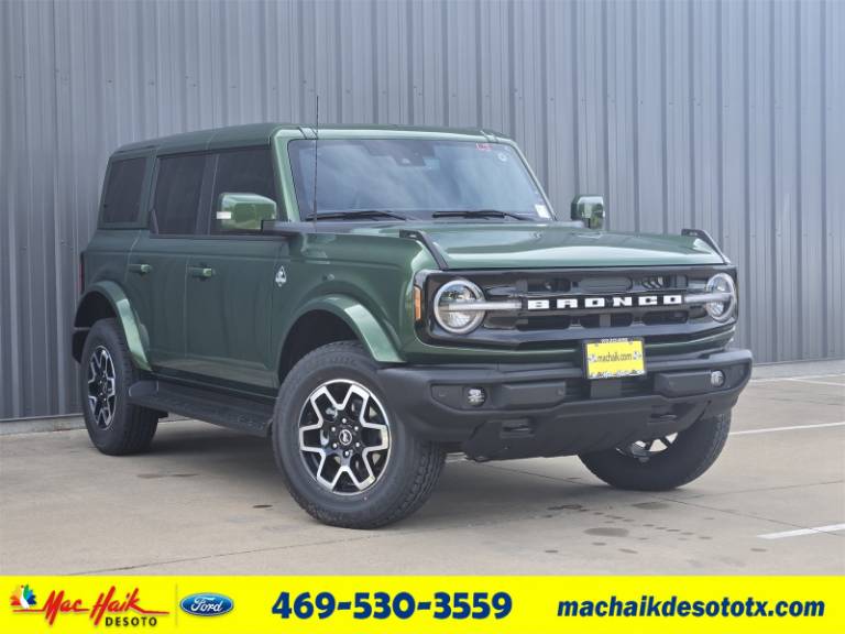 2025 Ford Bronco Outer Banks