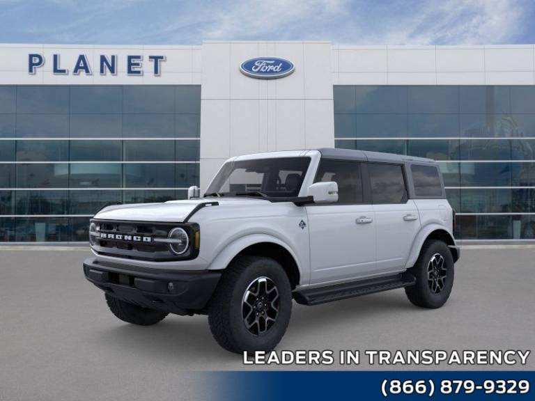 2025 Ford Bronco Outer Banks 4 Door 4X4