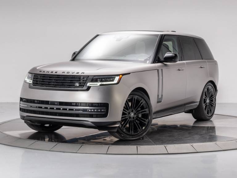 2025 Land Rover Range Rover P530 SE