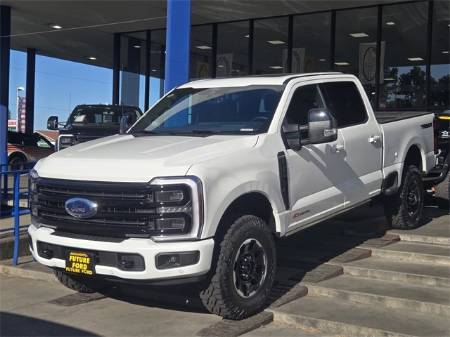2025 Ford F-250SD Platinum
