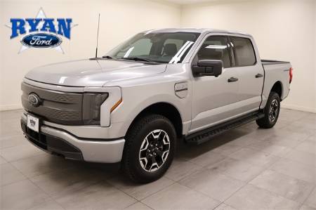 2023 Ford F-150 Lightning XLT