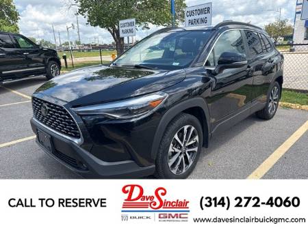 2022 Toyota Corolla Cross XLE
