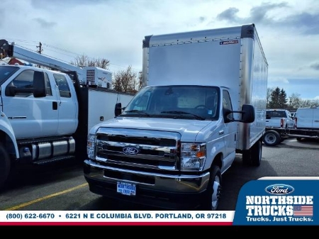 2026 Ford E-Series Cutaway E-450 DRW