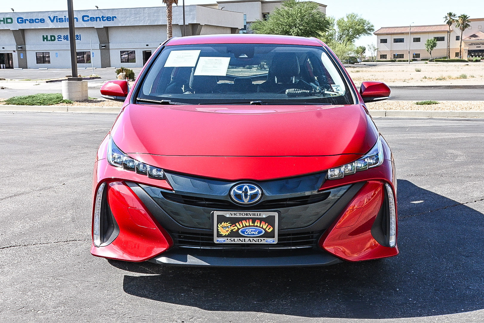 2022 Toyota Prius Prime XLE photo 2