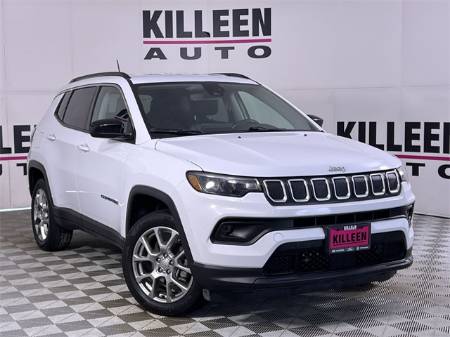 2022 Jeep Compass Latitude LUX