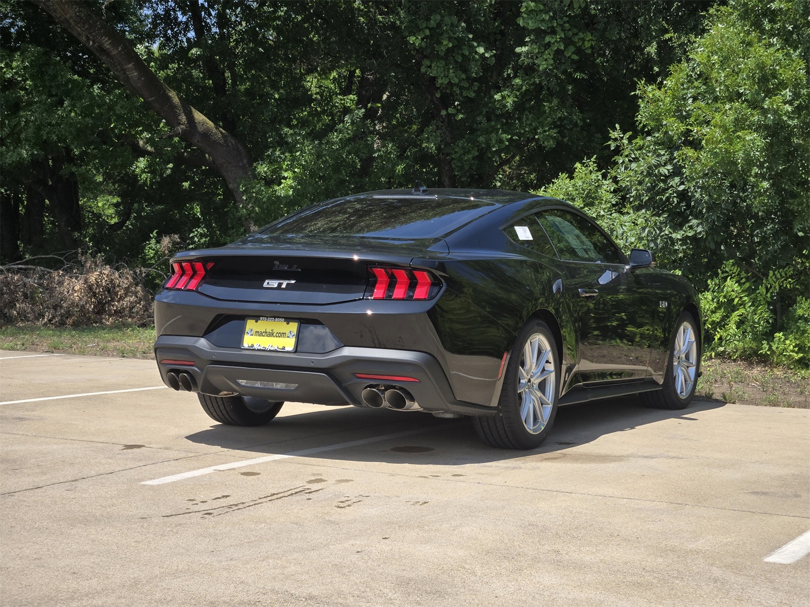 2025 Ford Mustang GT Premium photo 3