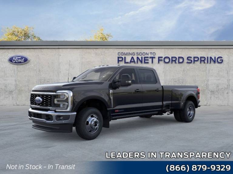 2025 Ford Super Duty F-350 DRW LARIAT 4WD Crew Cab 8' Box