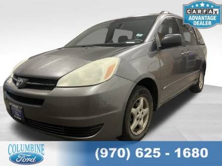 2004 Toyota Sienna CE
