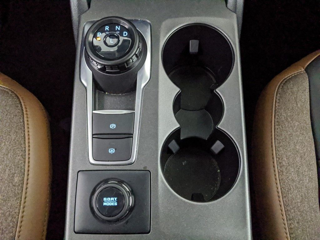 2025 Ford Bronco Sport Outer Banks photo 12