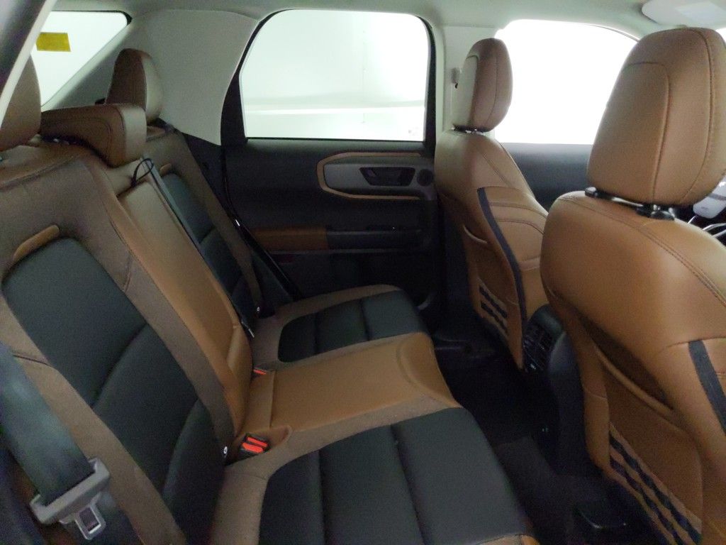 2025 Ford Bronco Sport Outer Banks photo 22