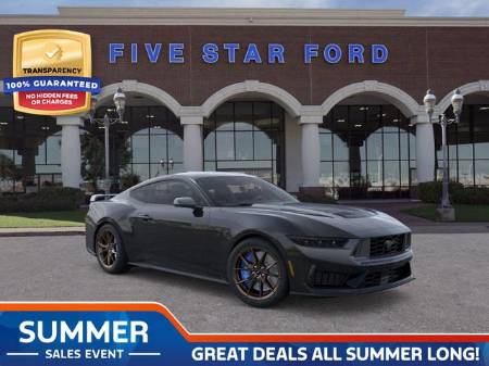 2025 Ford Mustang Dark Horse