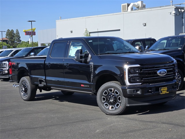 2025 Ford F-350SD Platinum