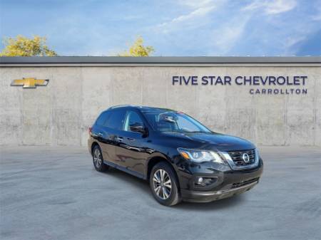 2019 Nissan Pathfinder SV